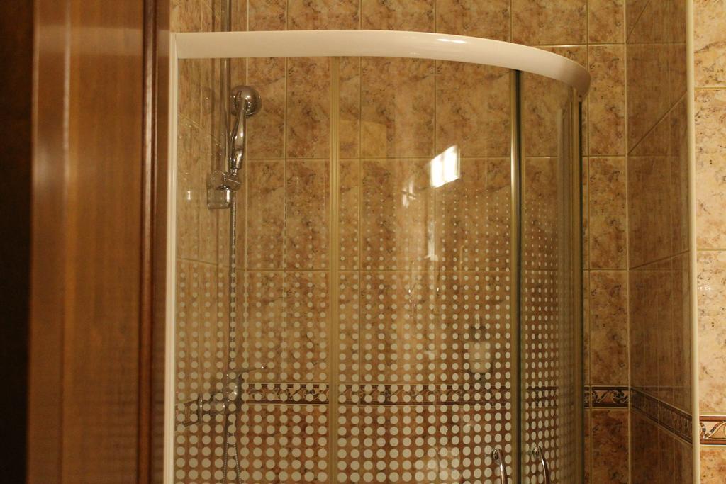 Hotel Horoscop Βουκουρέστι Δωμάτιο φωτογραφία