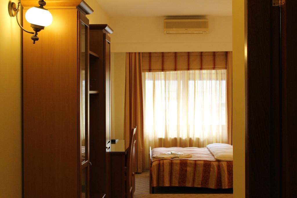 Hotel Horoscop Βουκουρέστι Εξωτερικό φωτογραφία
