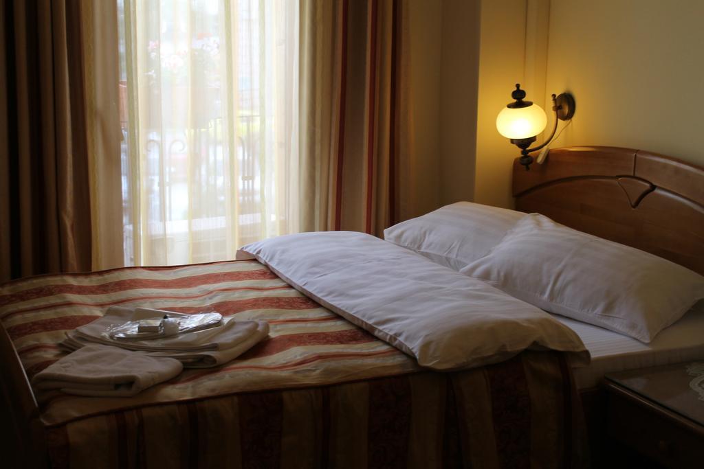 Hotel Horoscop Βουκουρέστι Εξωτερικό φωτογραφία